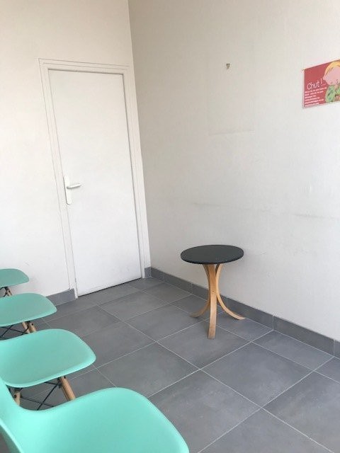 Location Bureau / Commerce à Joinville-le-Pont 1 pièce