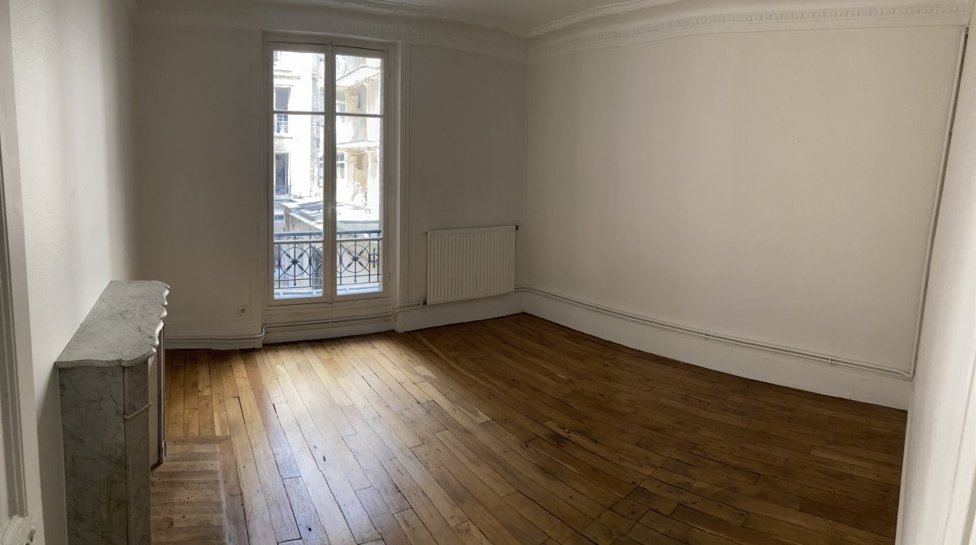 Vente Appartement à Paris Buttes-Chaumont 19e arrondissement 4 pièces