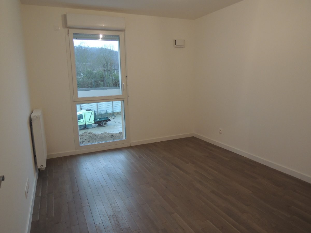 Location Appartement à Bièvres 2 pièces