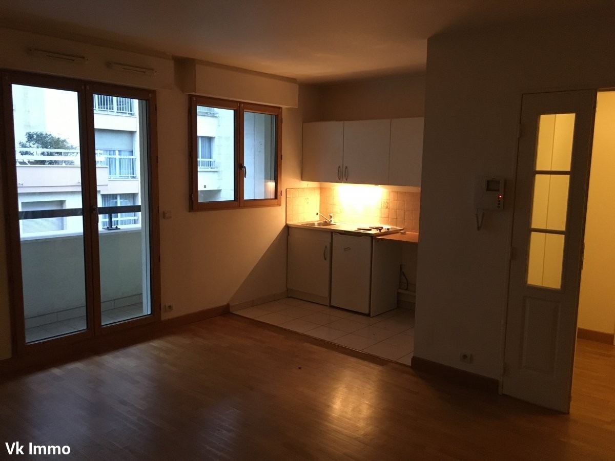 Location Appartement à Saint-Maurice 1 pièce