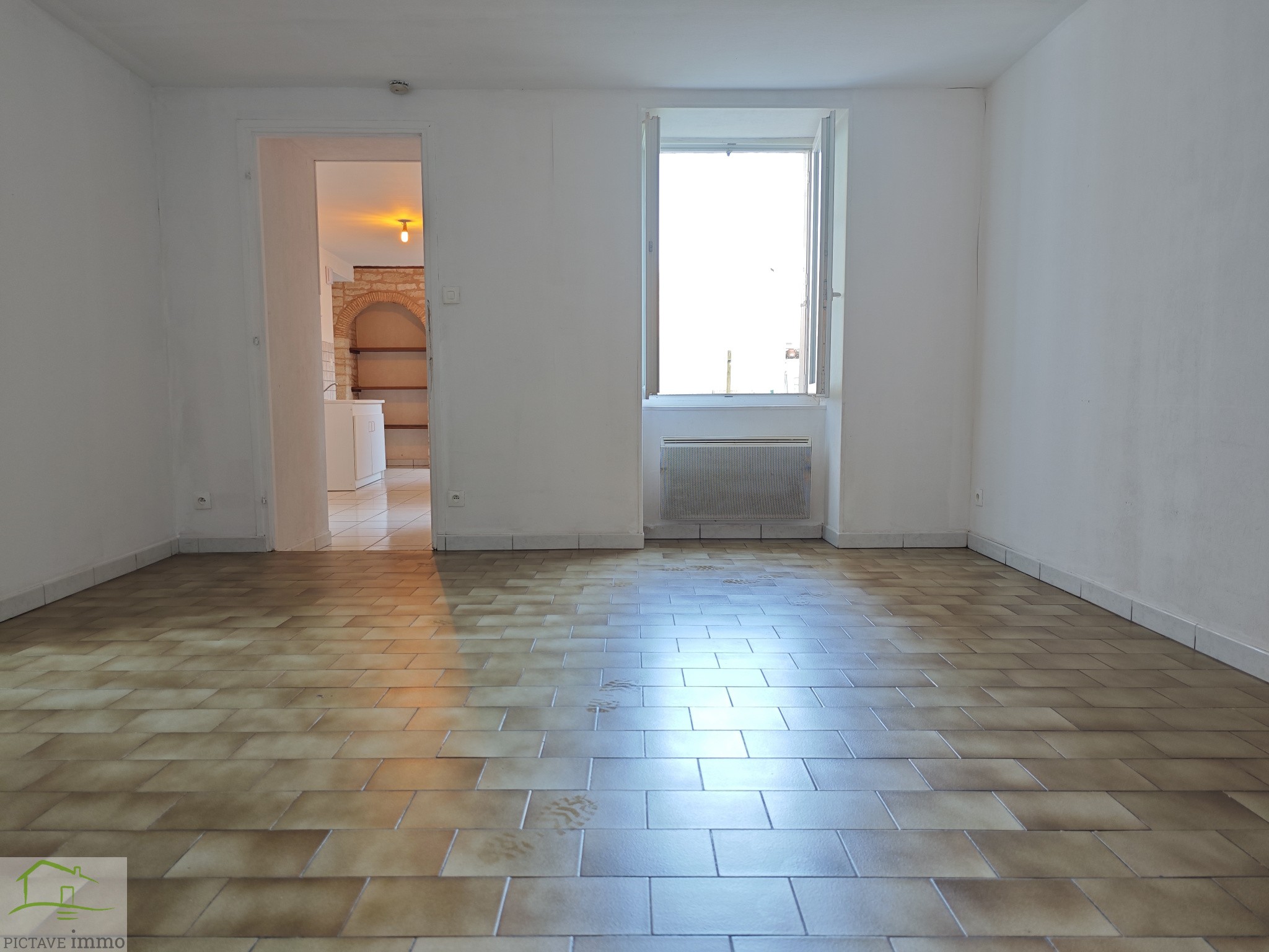 Location Appartement à Lezay 3 pièces