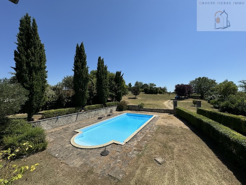 Vente Maison à Aubeterre-sur-Dronne 8 pièces