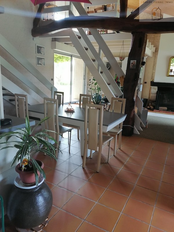 Vente Maison à Montlieu-la-Garde 10 pièces