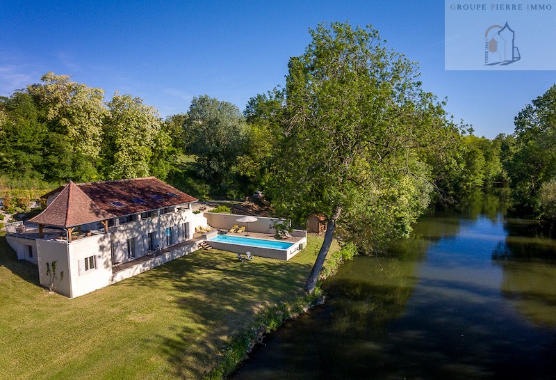 Vente Maison à Aubeterre-sur-Dronne 7 pièces