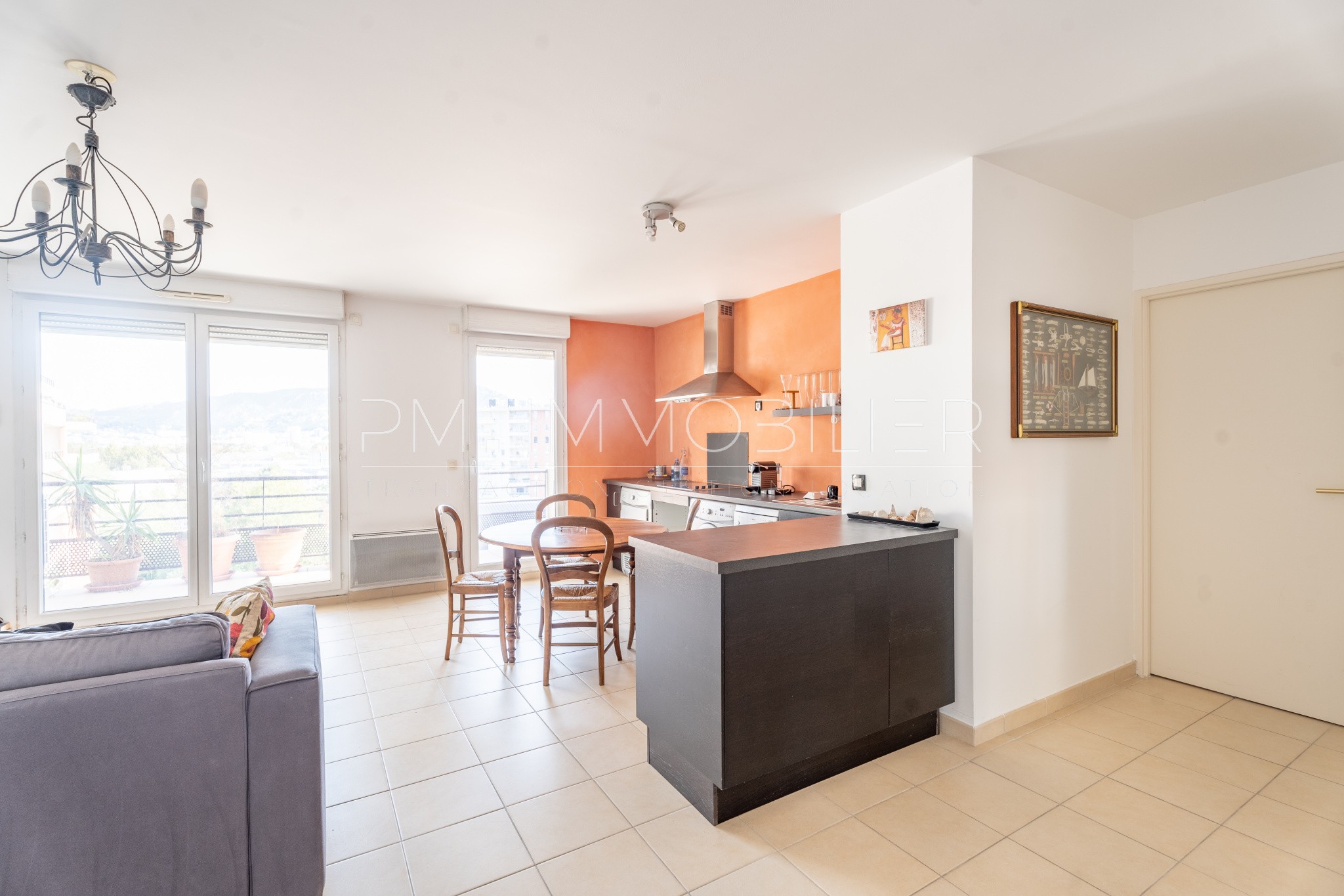 Vente Appartement à Marseille 8e arrondissement 3 pièces