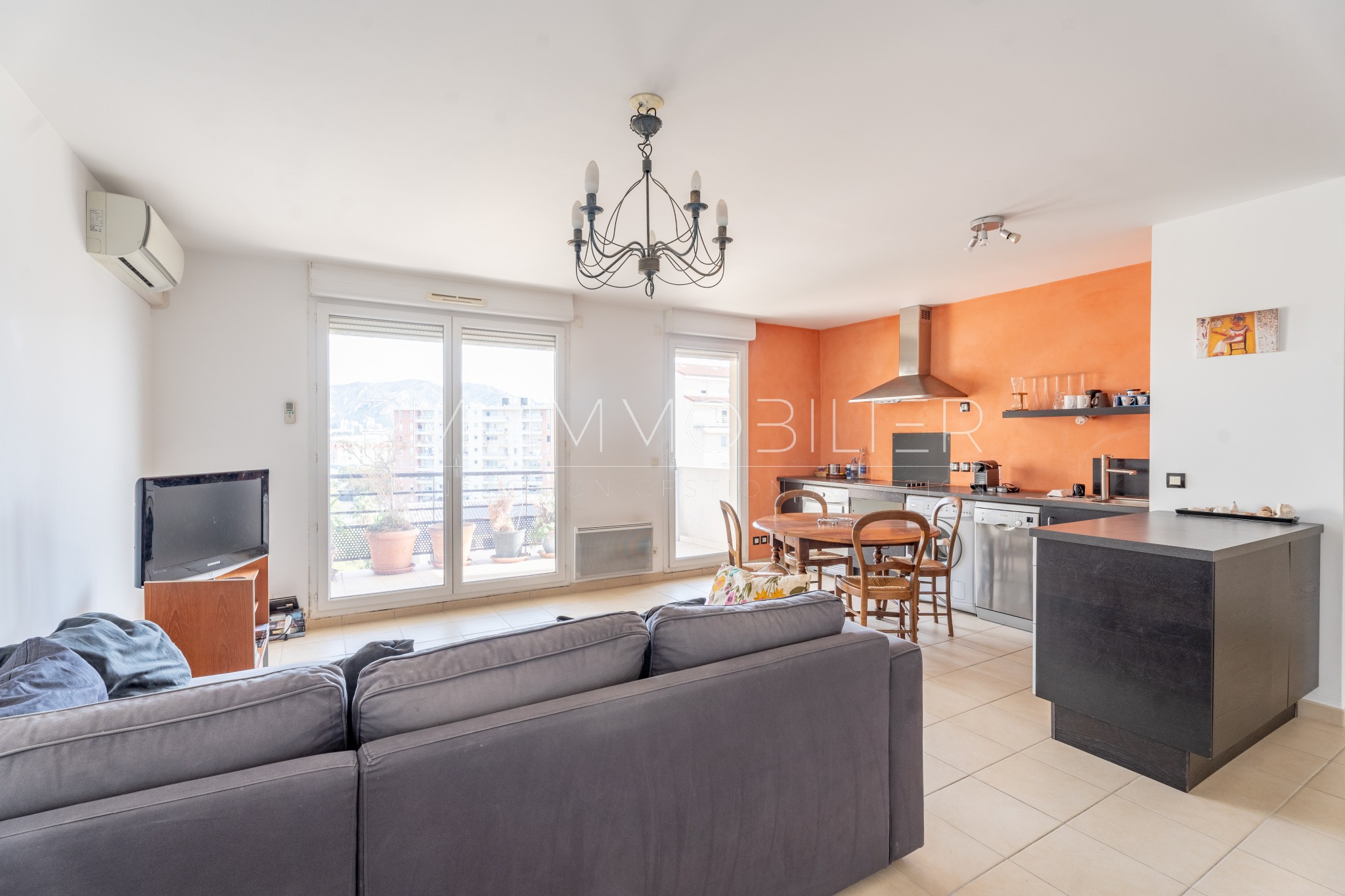 Vente Appartement à Marseille 8e arrondissement 3 pièces