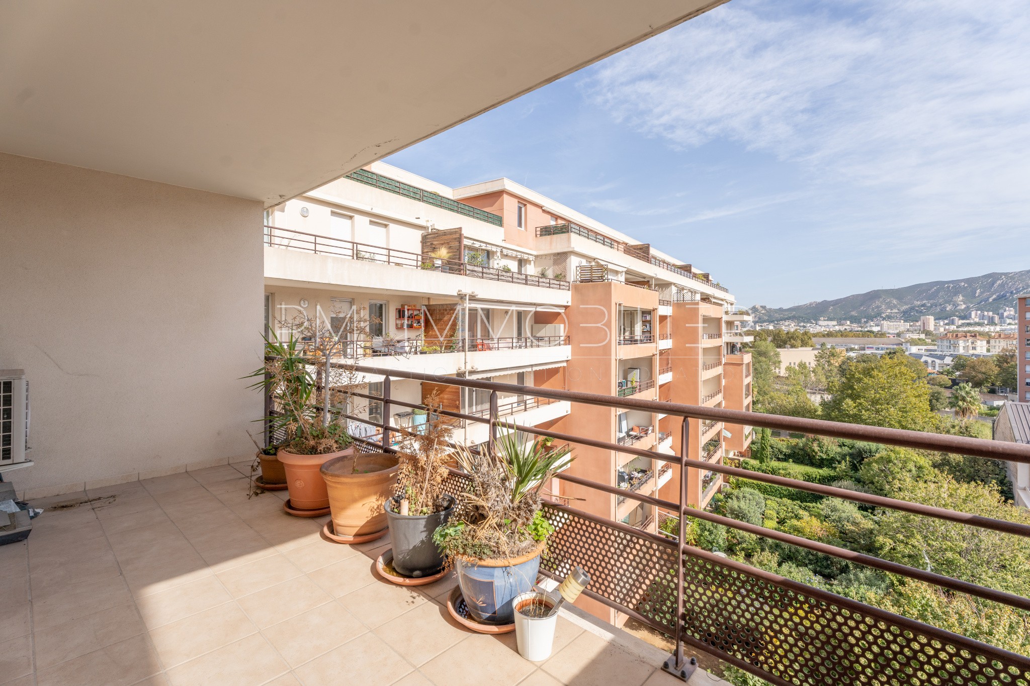 Vente Appartement à Marseille 8e arrondissement 3 pièces