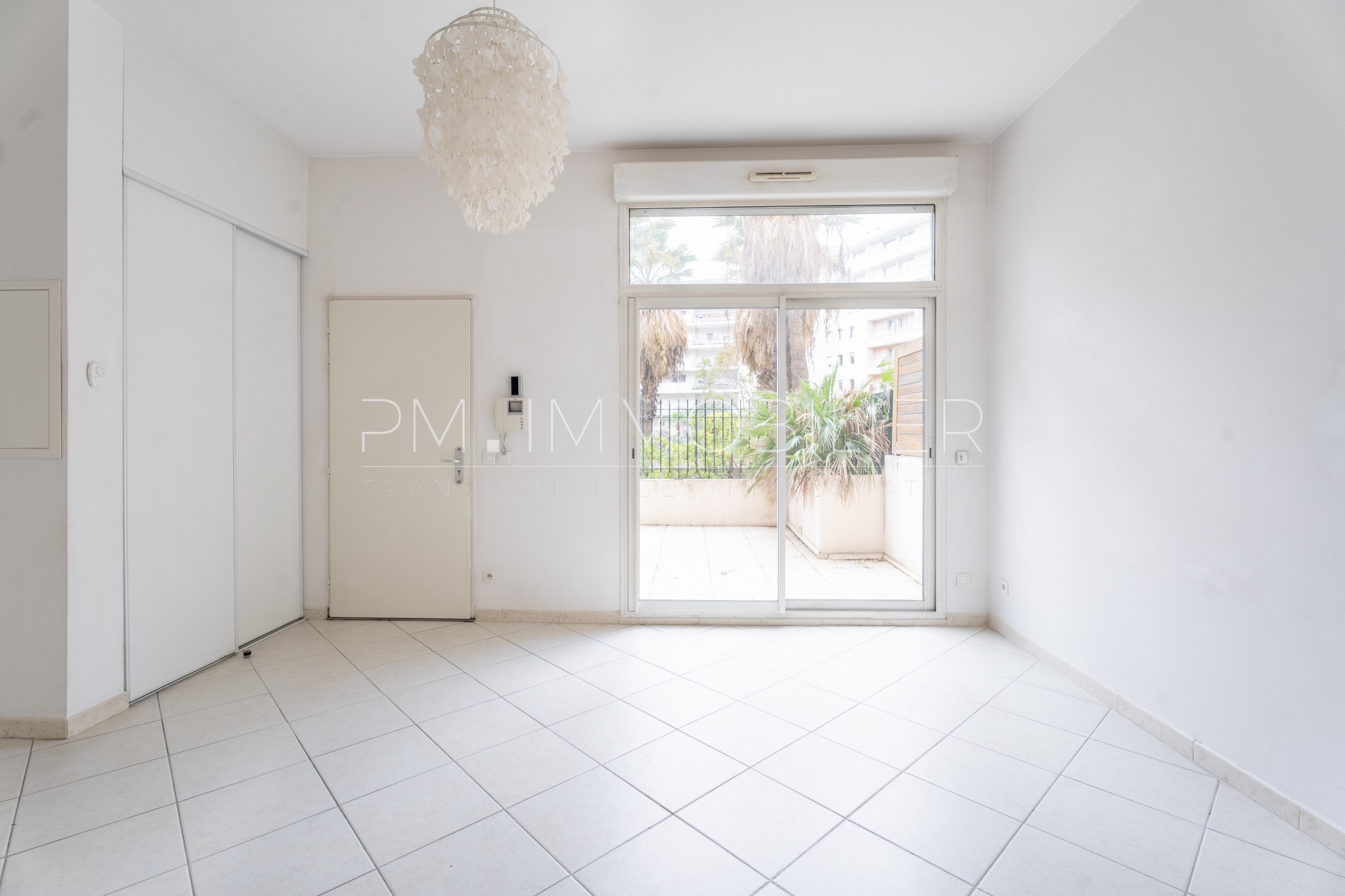 Vente Appartement à Marseille 8e arrondissement 3 pièces