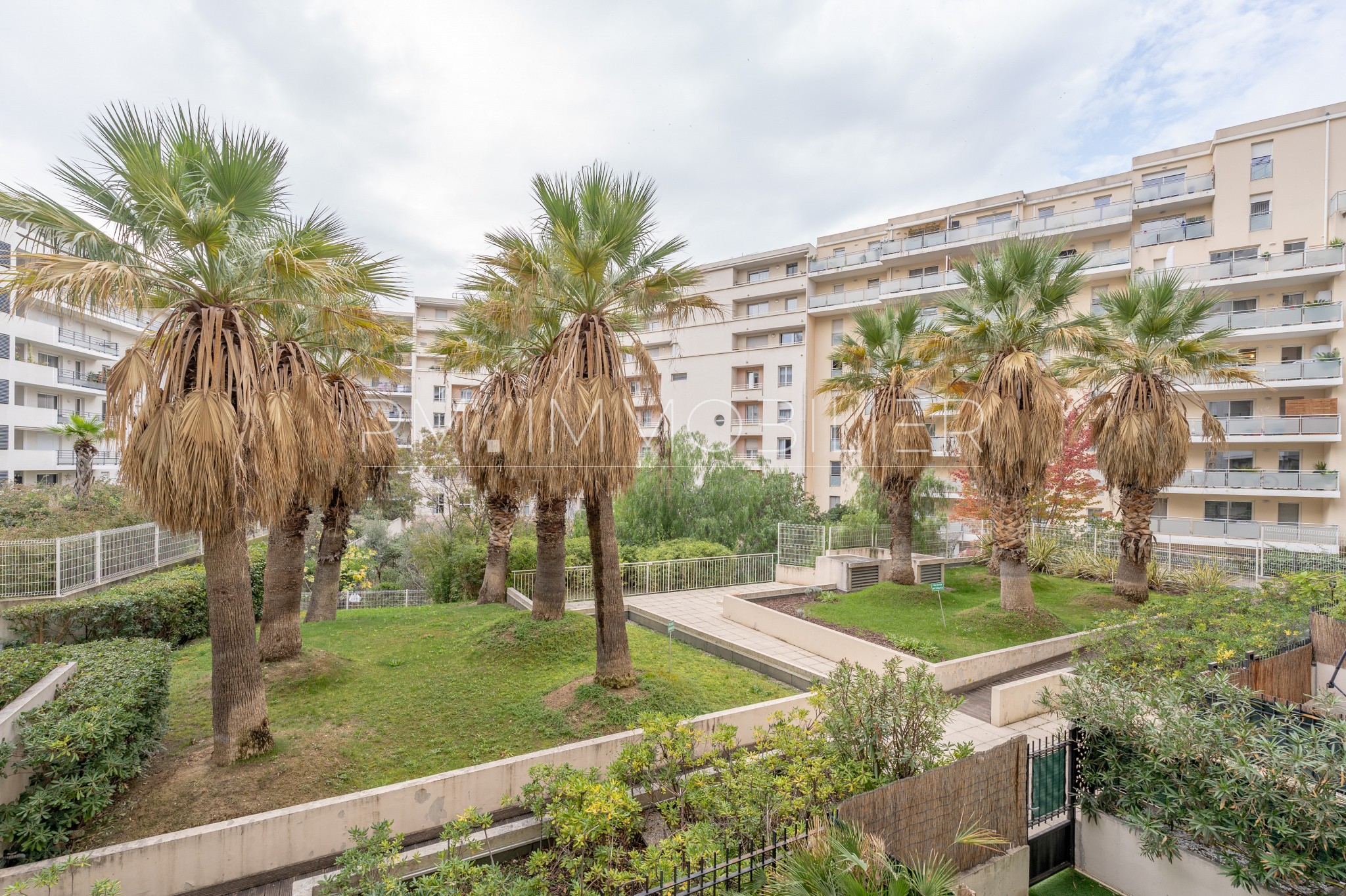 Vente Appartement à Marseille 8e arrondissement 3 pièces