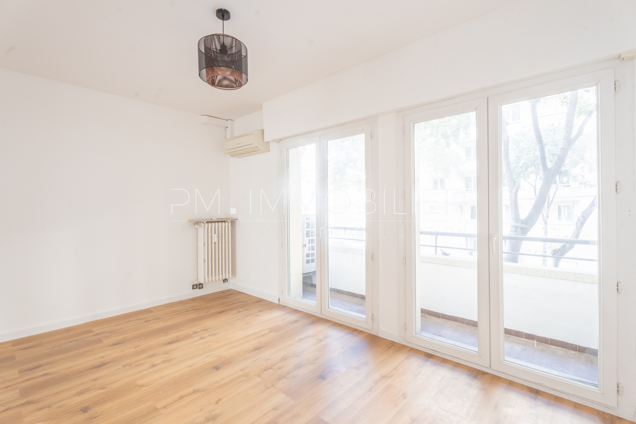 Vente Appartement à Marseille 5e arrondissement 3 pièces