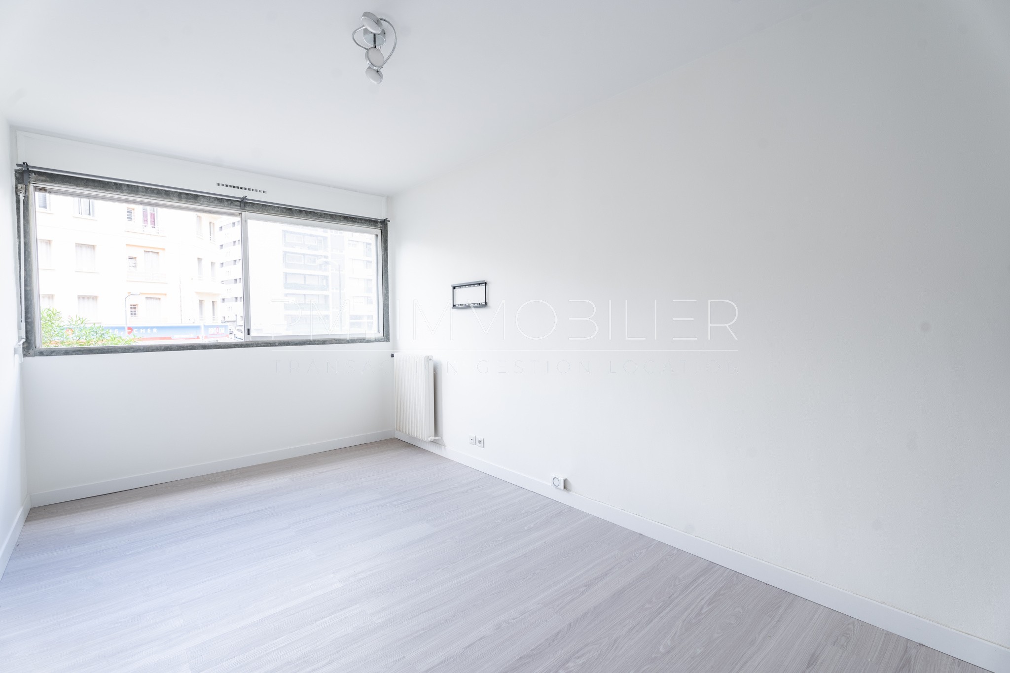 Location Appartement à Marseille 5e arrondissement 1 pièce