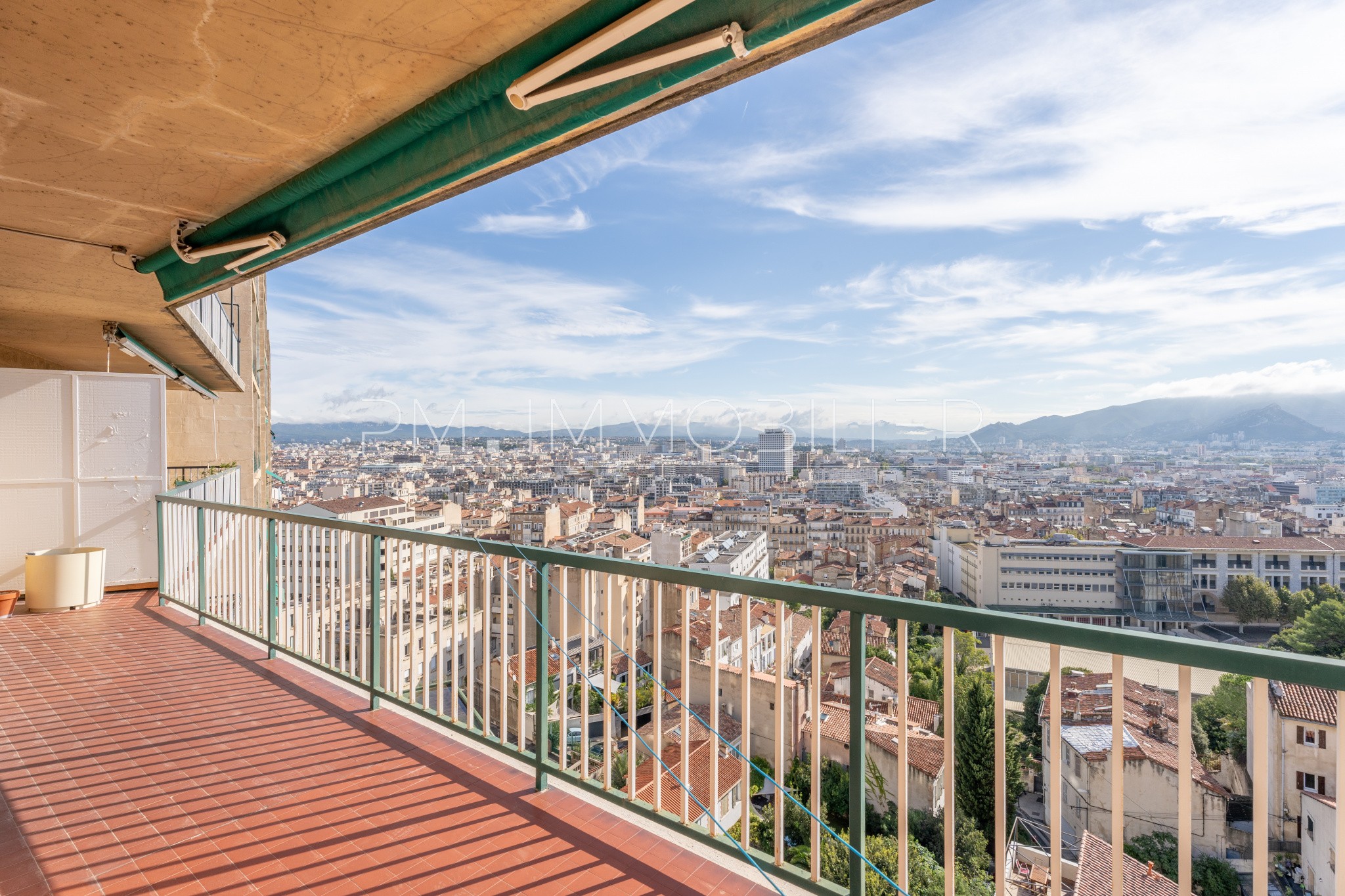 Vente Appartement à Marseille 6e arrondissement 4 pièces