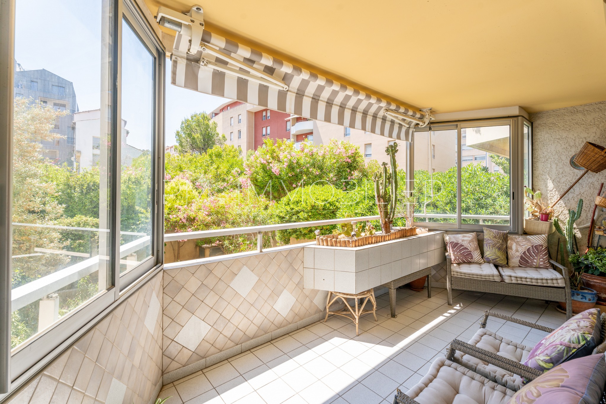 Vente Appartement à Marseille 8e arrondissement 4 pièces