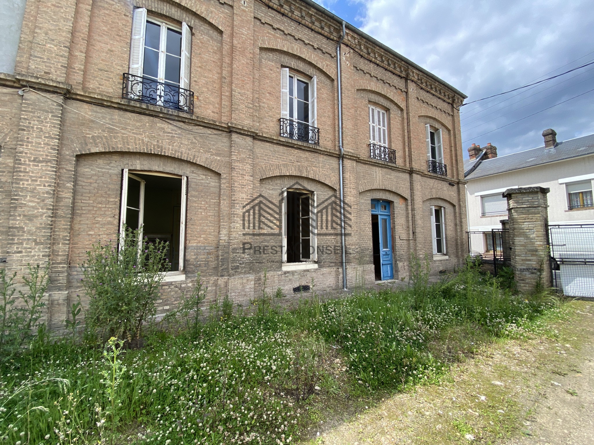 Vente Bureau / Commerce à Saint-Pierre-lès-Elbeuf 0 pièce