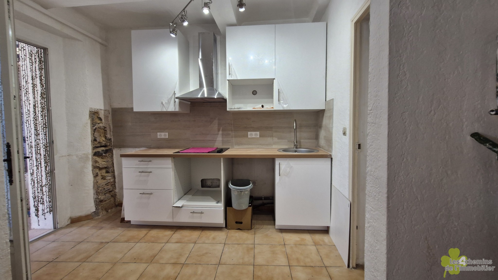 Location Appartement à Belcodène 2 pièces