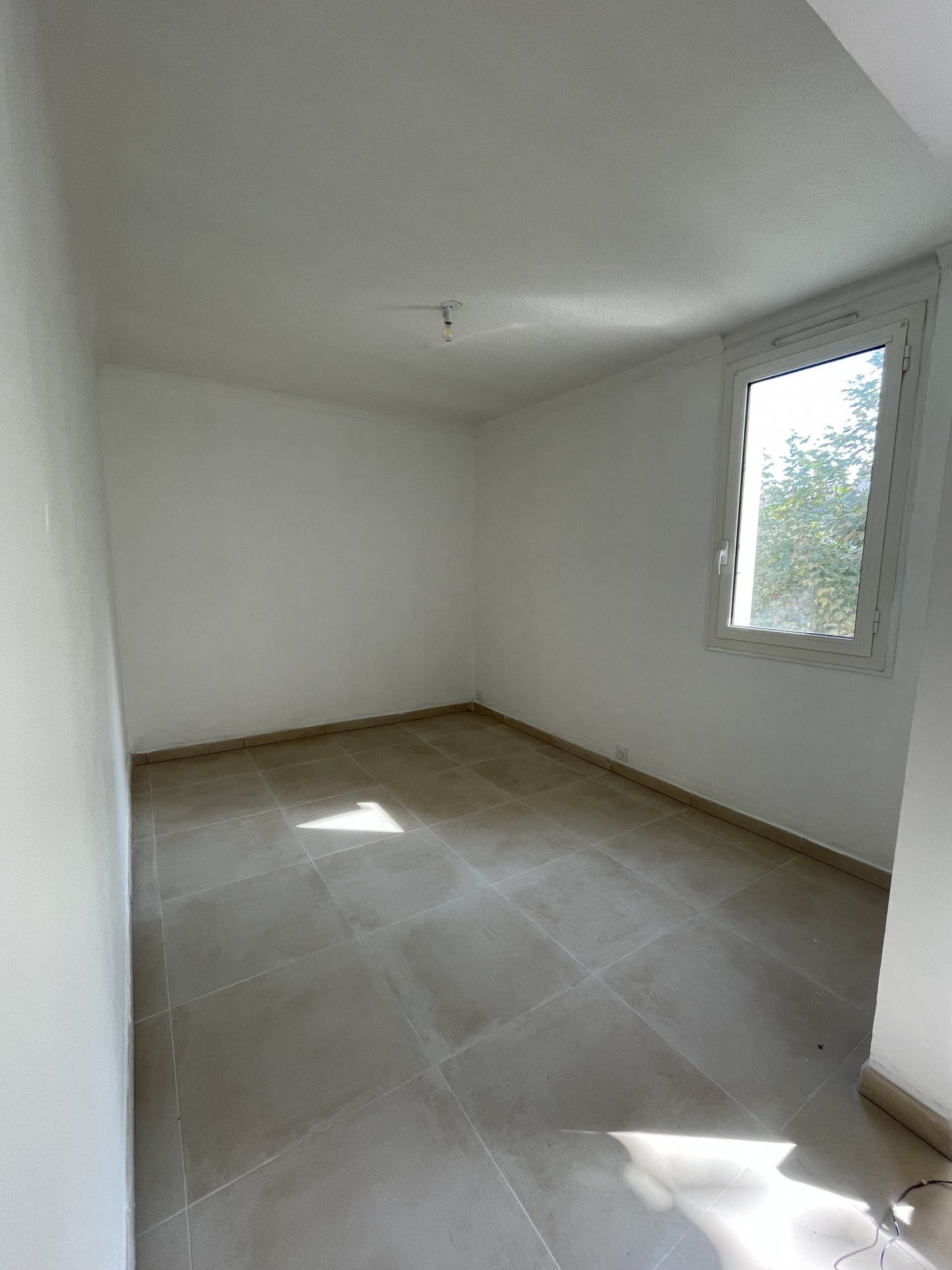 Location Appartement à Nîmes 5 pièces