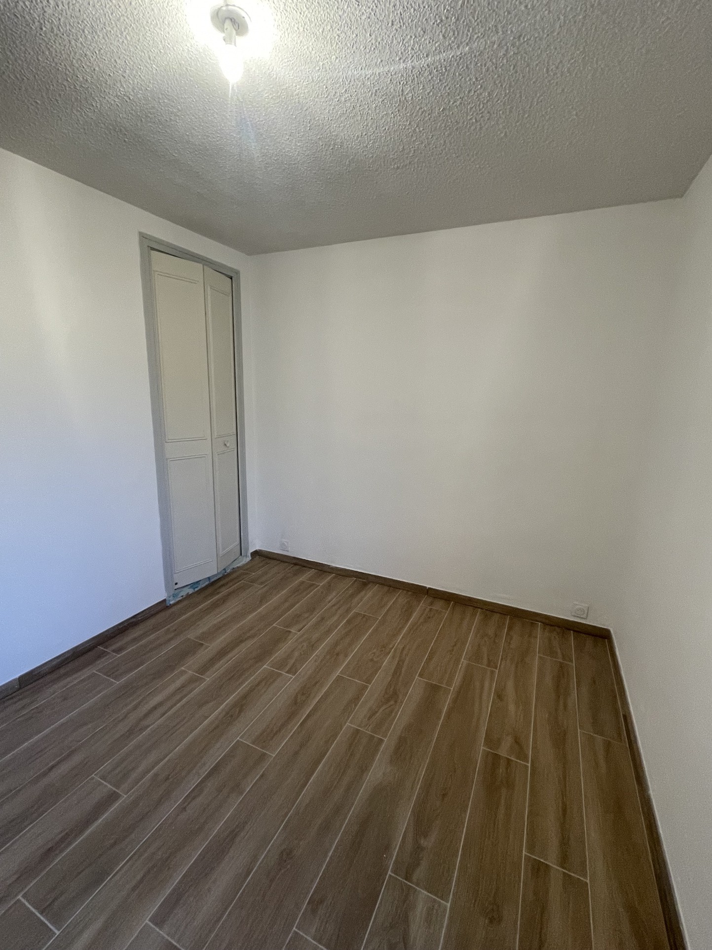 Location Appartement à Nîmes 5 pièces