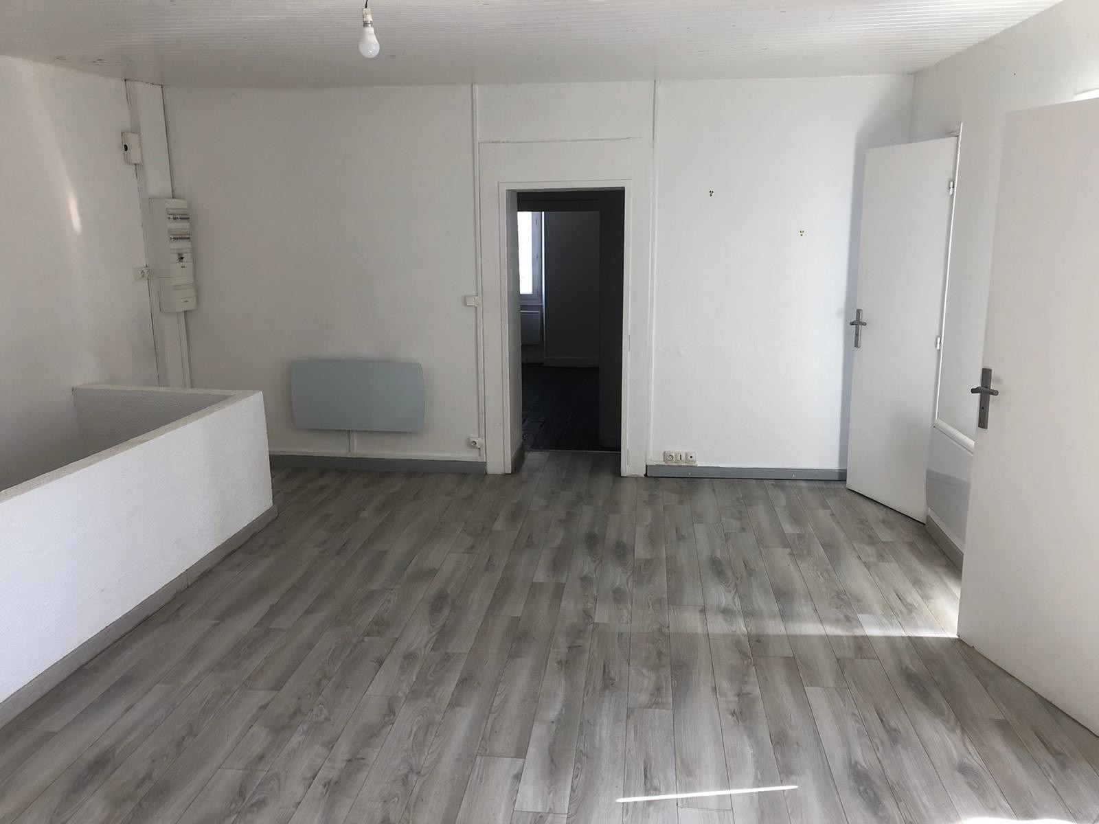 Location Appartement à Lussac-les-Églises 4 pièces