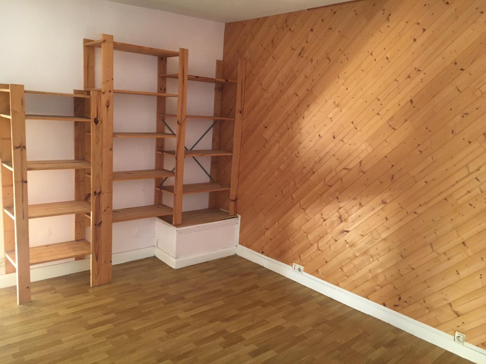 Location Appartement à Lussac-les-Églises 3 pièces