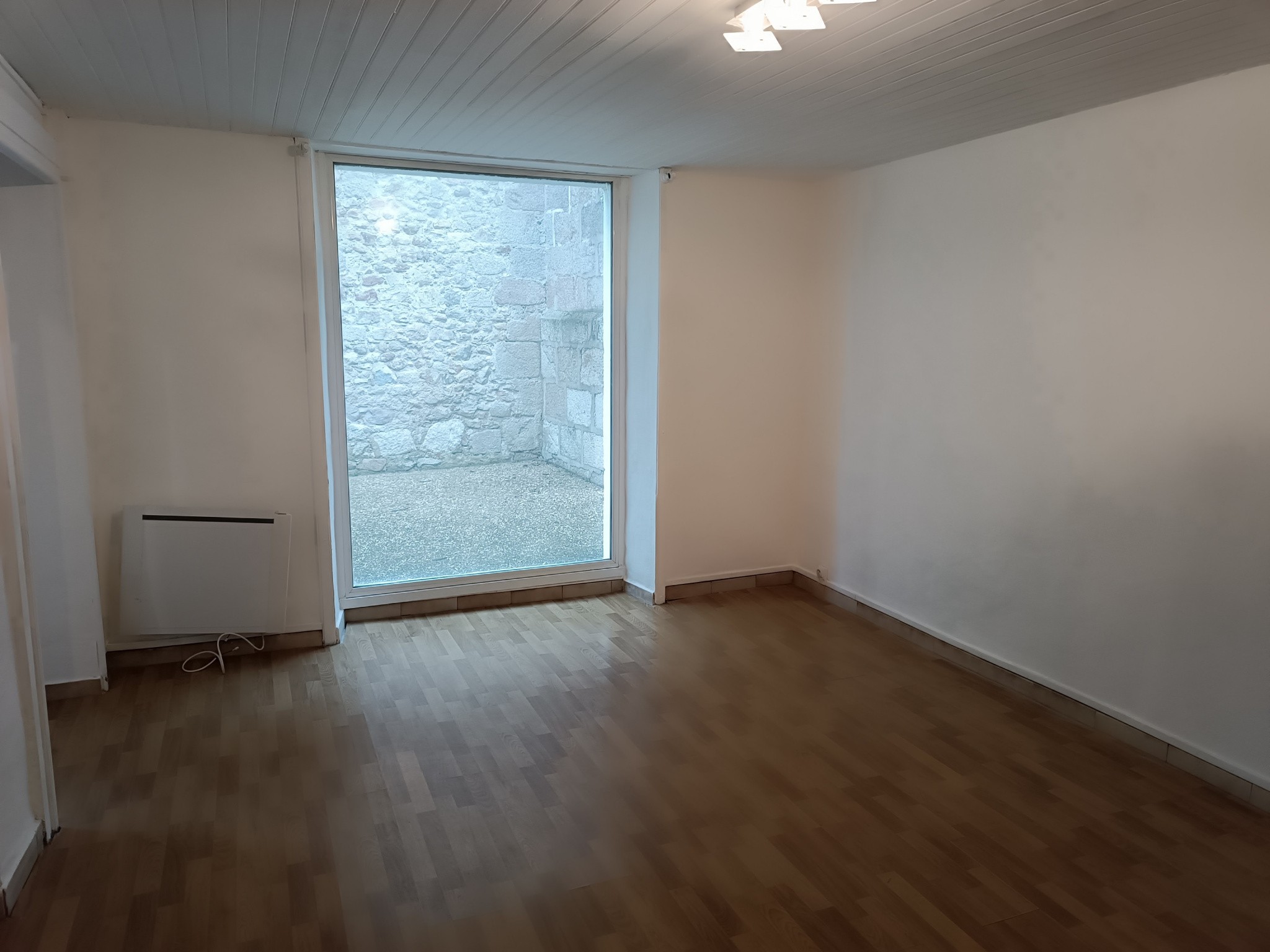 Location Appartement à Lussac-les-Églises 3 pièces