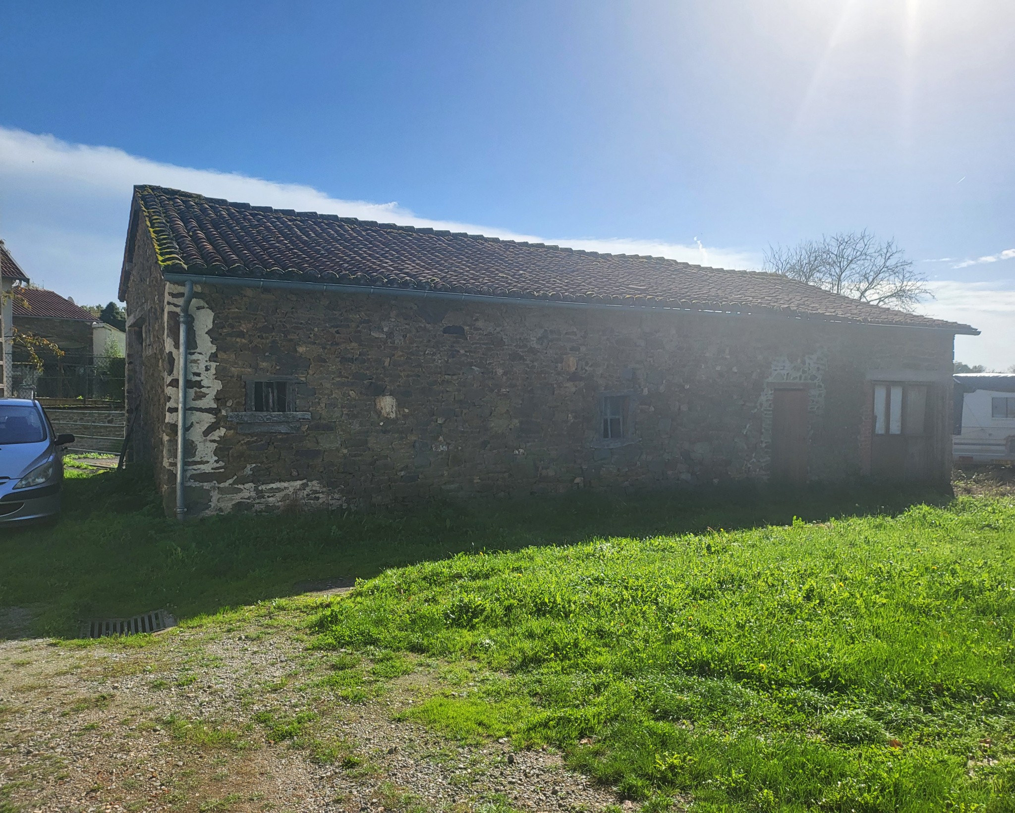 Vente Garage / Parking à Darnac 0 pièce