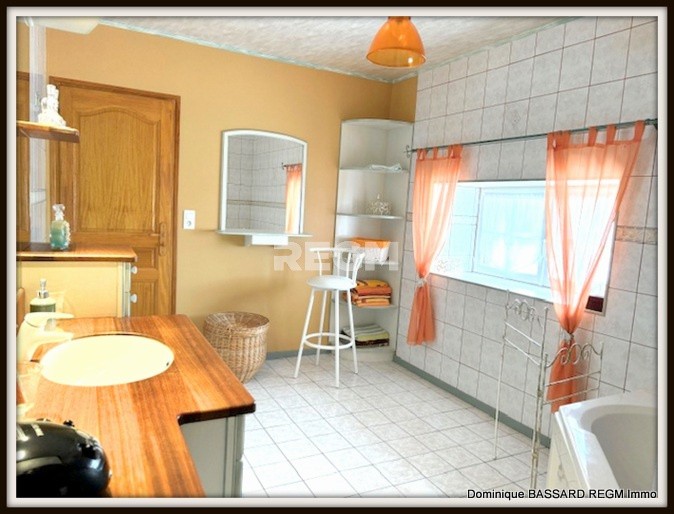 Vente Maison à Barbezieux-Saint-Hilaire 8 pièces