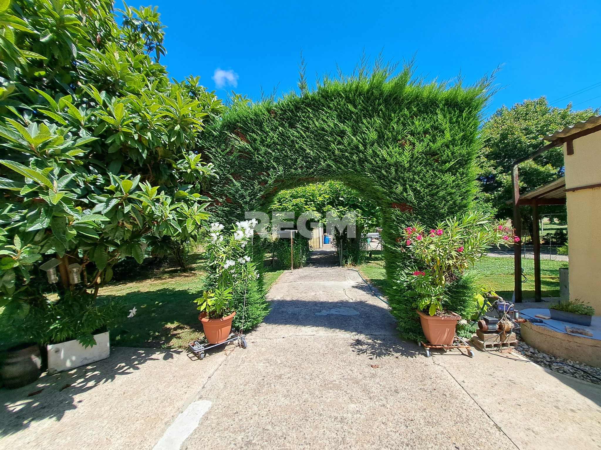 Vente Maison à Saint-Pierre-d'Eyraud 4 pièces