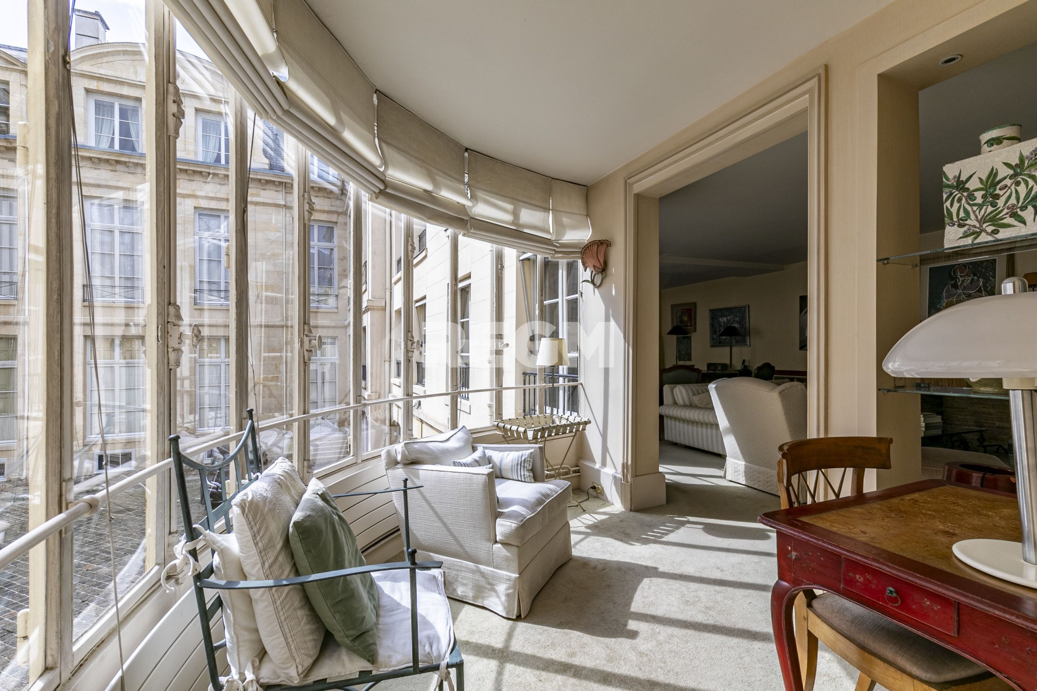 Vente Appartement à Paris Palais-Bourbon 7e arrondissement 4 pièces