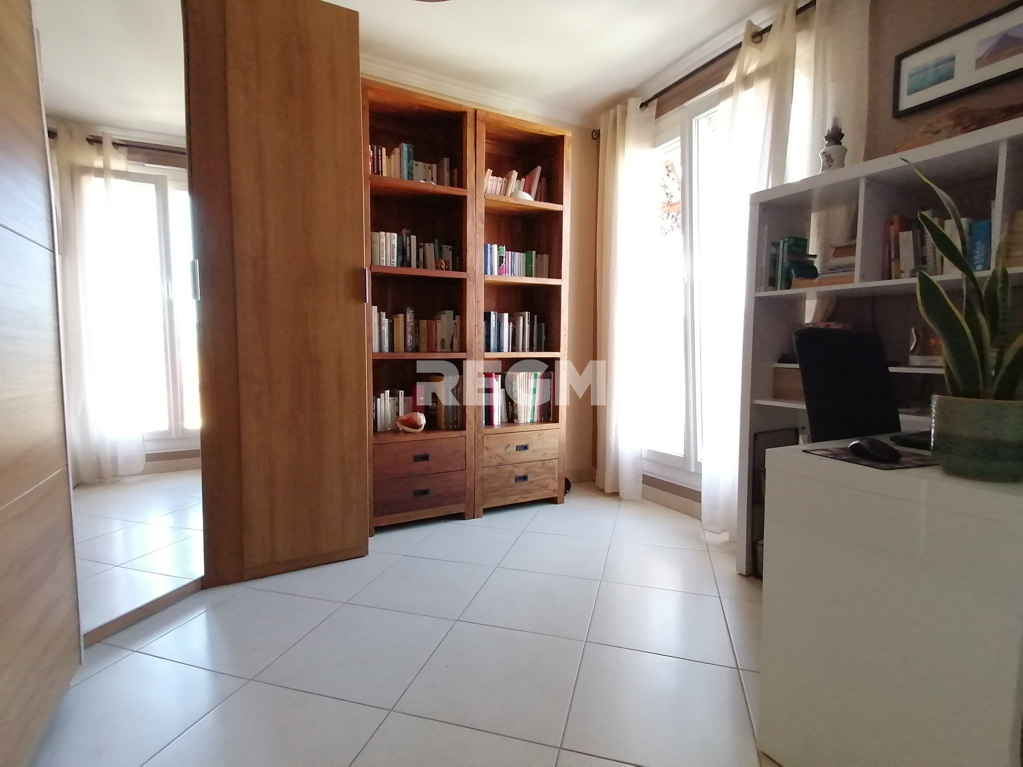 Vente Appartement à Marseille 12e arrondissement 5 pièces