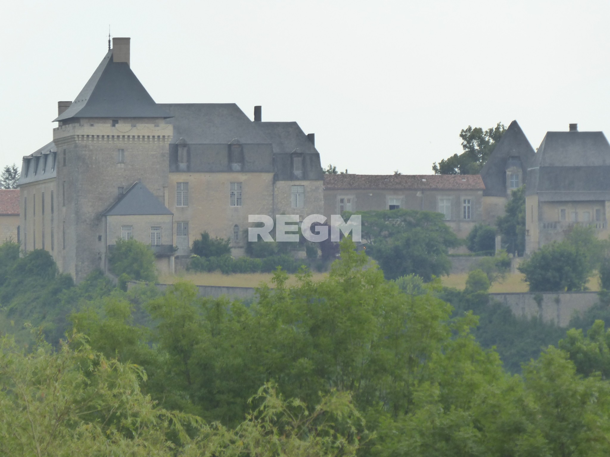 Vente Maison à Chalais 10 pièces