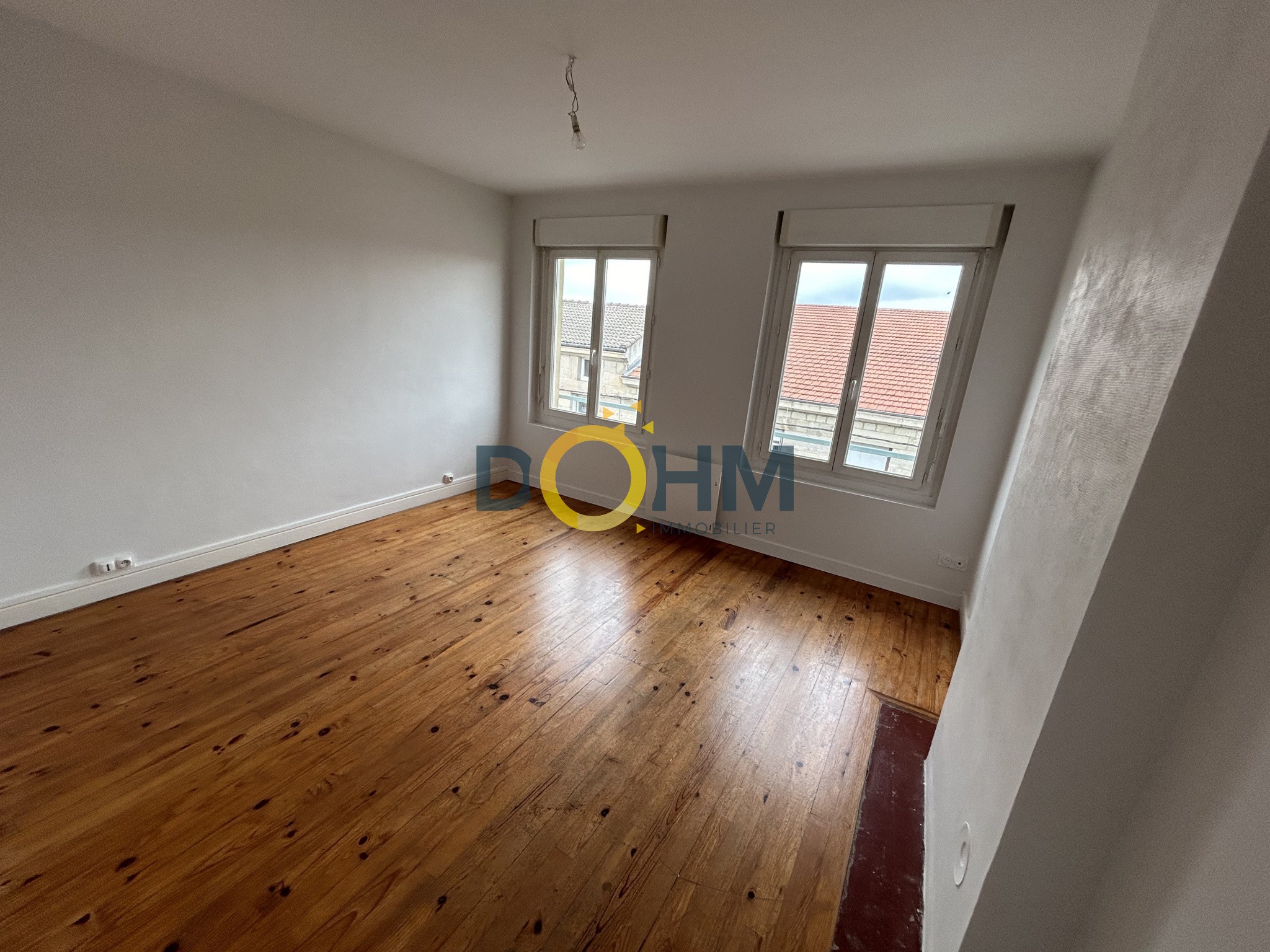 Location Appartement à Villars 2 pièces