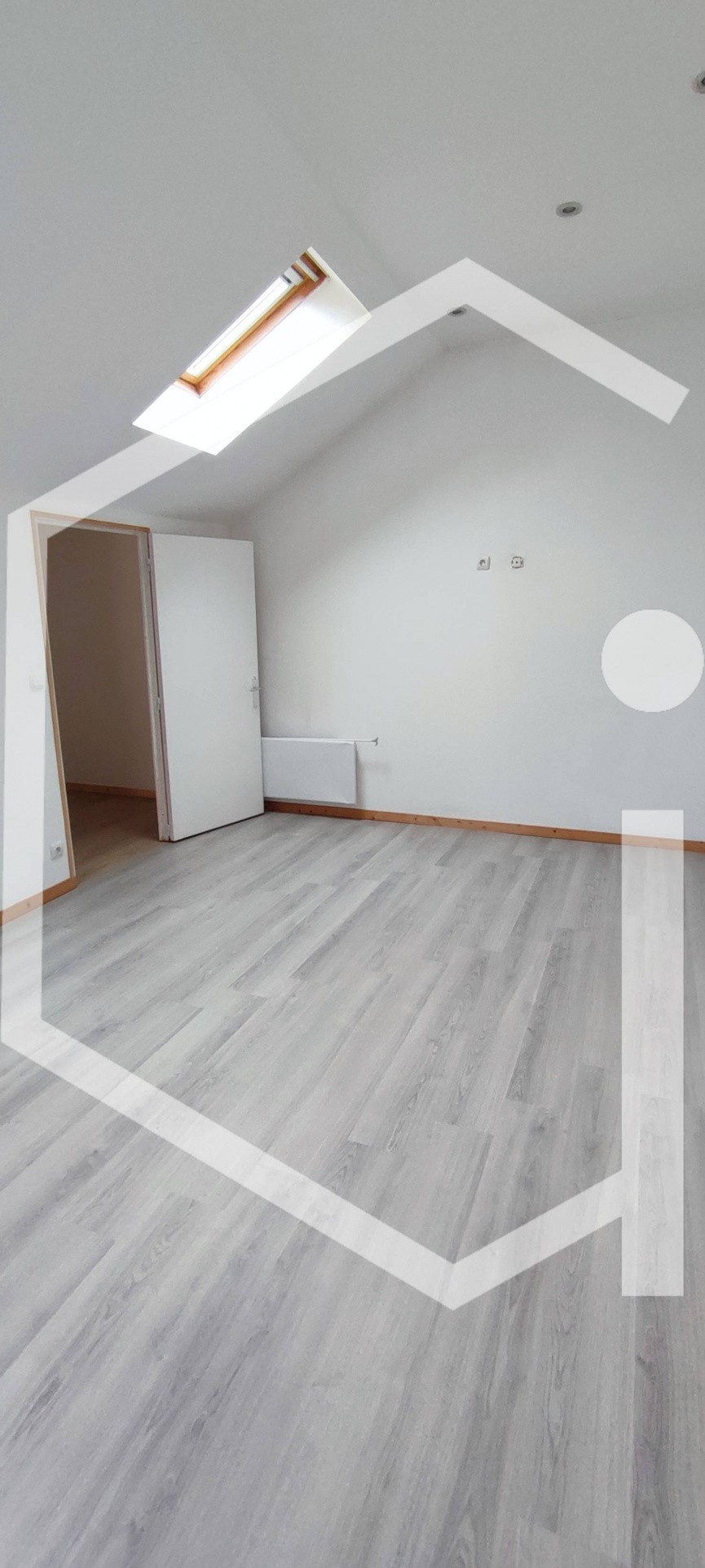 Vente Appartement à Cosne-Cours-sur-Loire 6 pièces