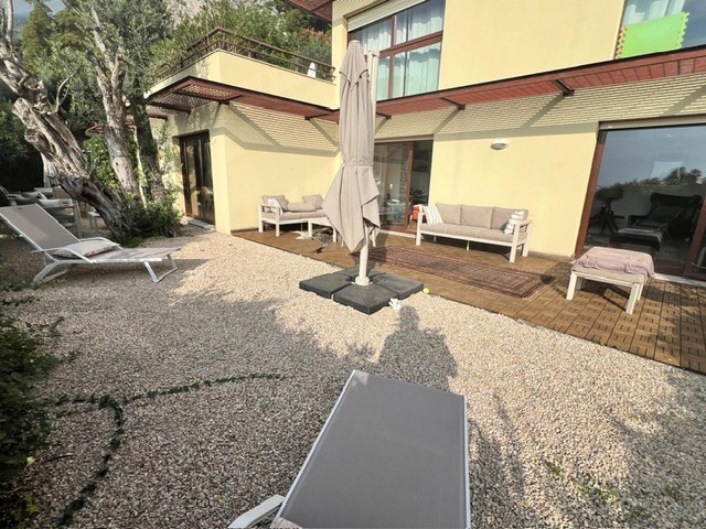 Vente Appartement à Roquebrune-Cap-Martin 6 pièces