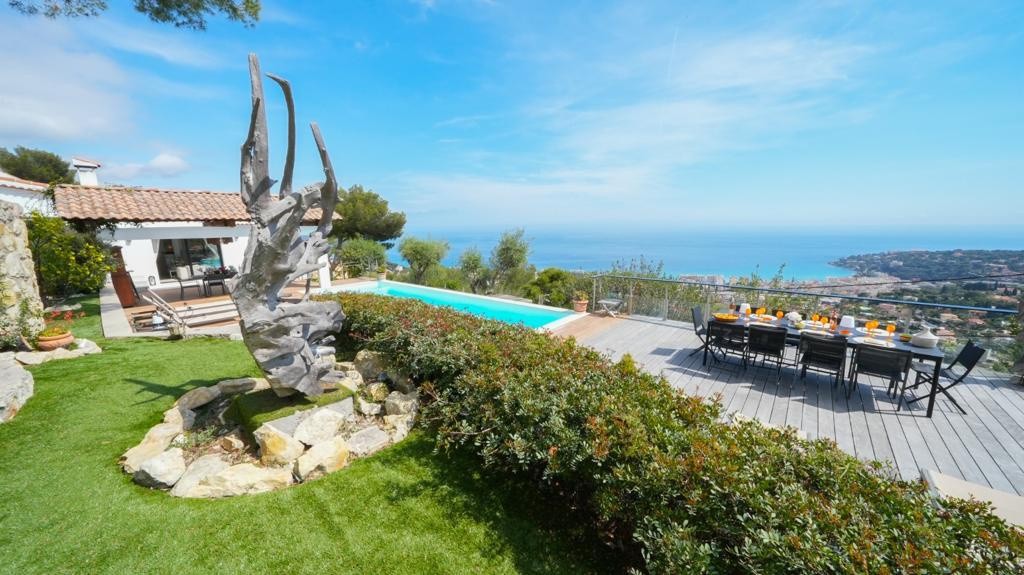 Location Maison à Roquebrune-Cap-Martin 8 pièces