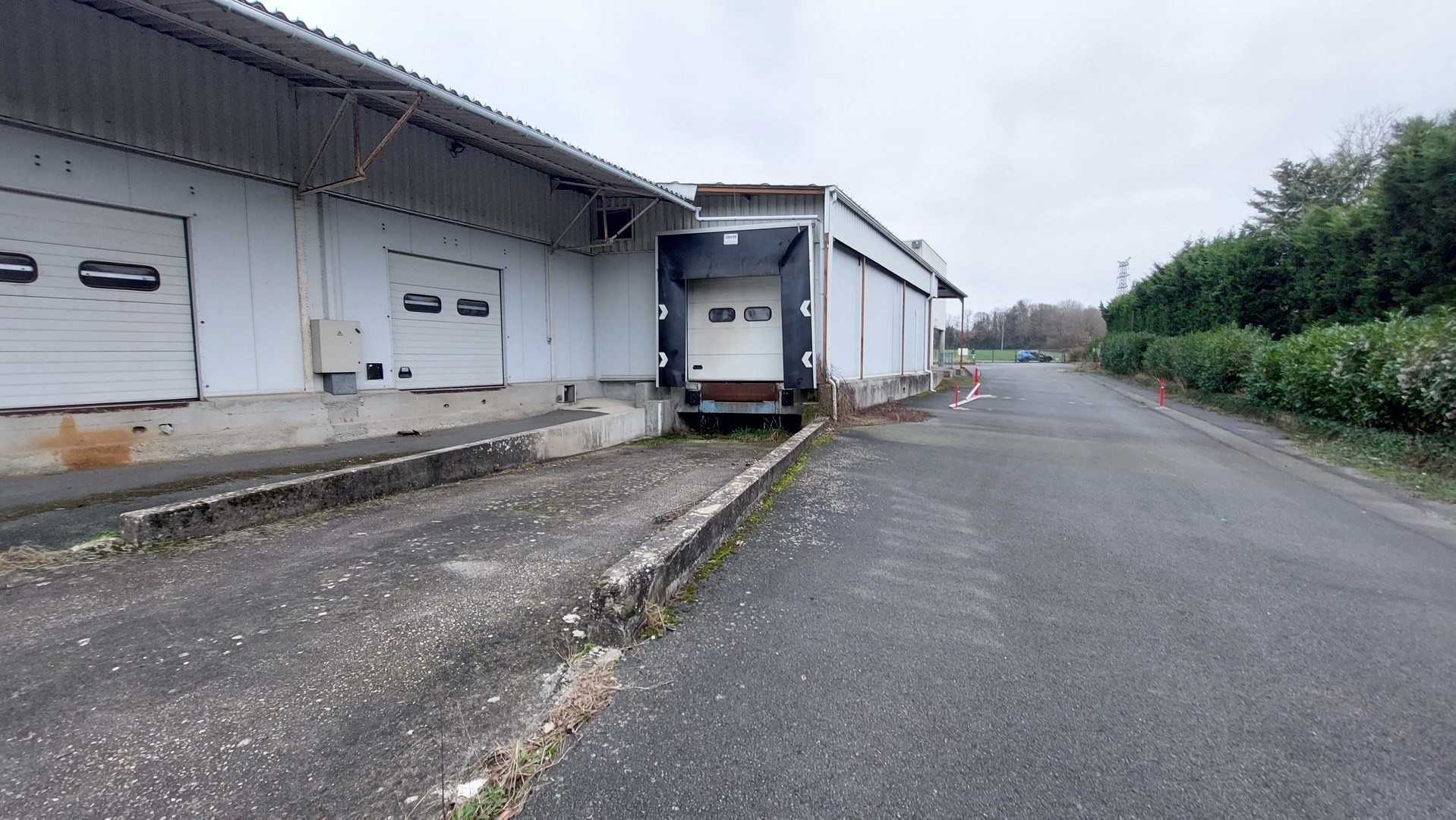 Vente Bureau / Commerce à Poitiers 0 pièce