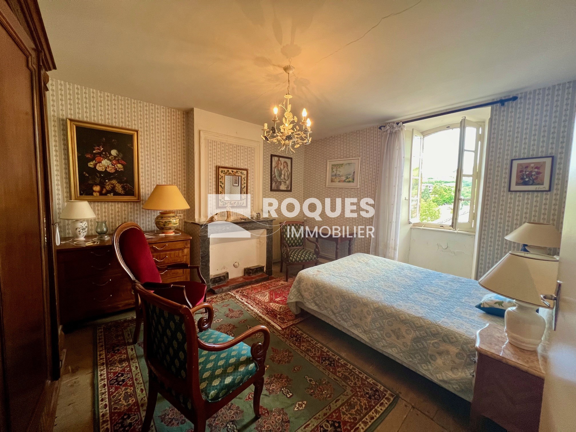 Vente Maison à Saint-Georges-de-Luzençon 8 pièces