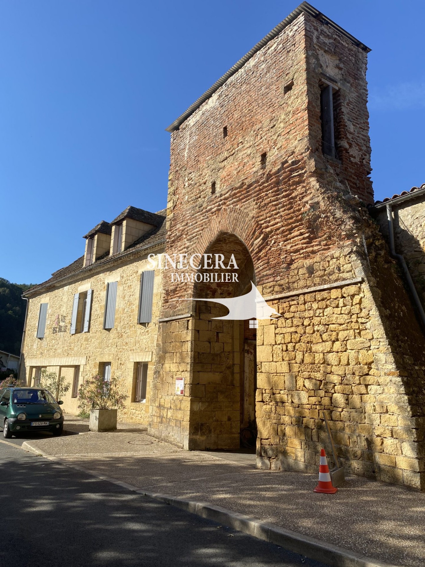 Vente Bureau / Commerce à Bergerac 0 pièce