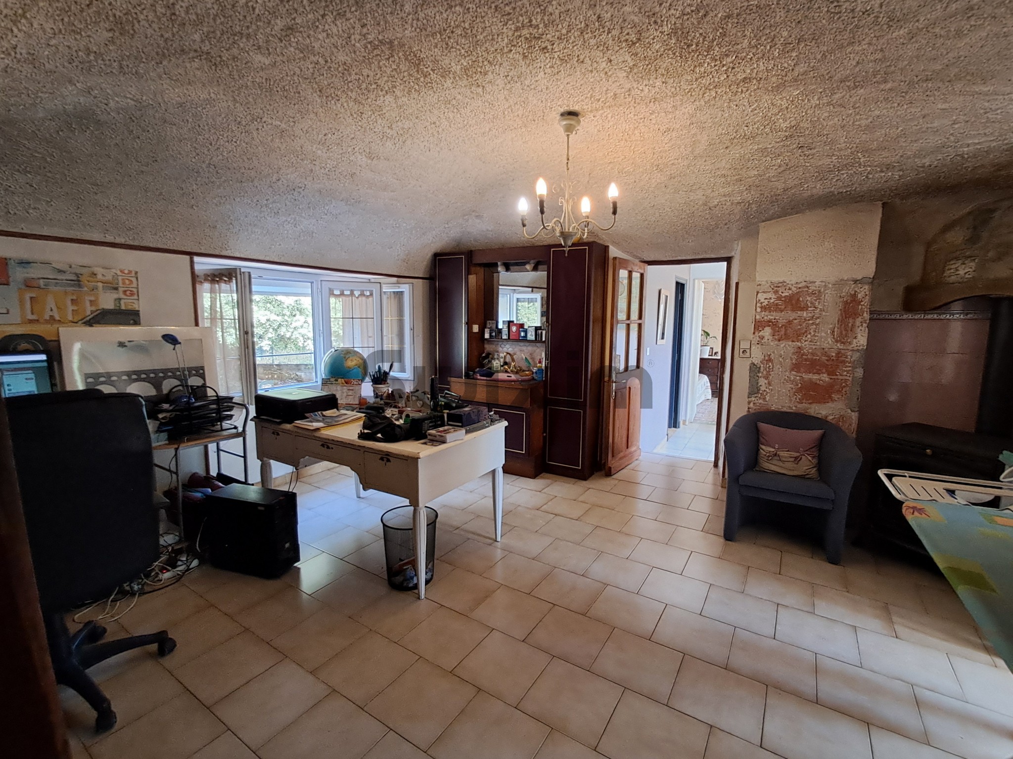 Vente Maison à Saint-Julien-les-Rosiers 7 pièces