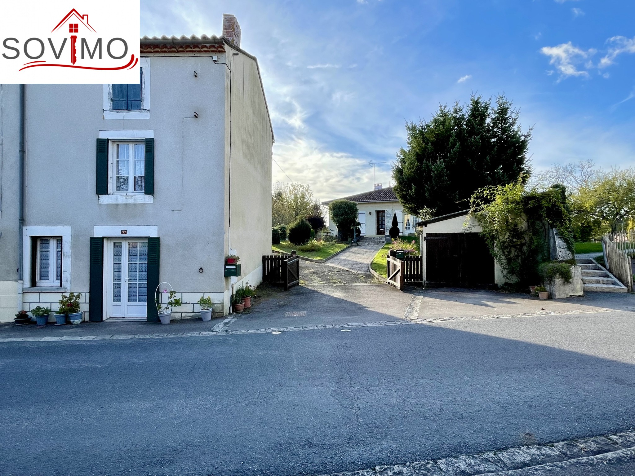 Vente Maison à Manot 6 pièces