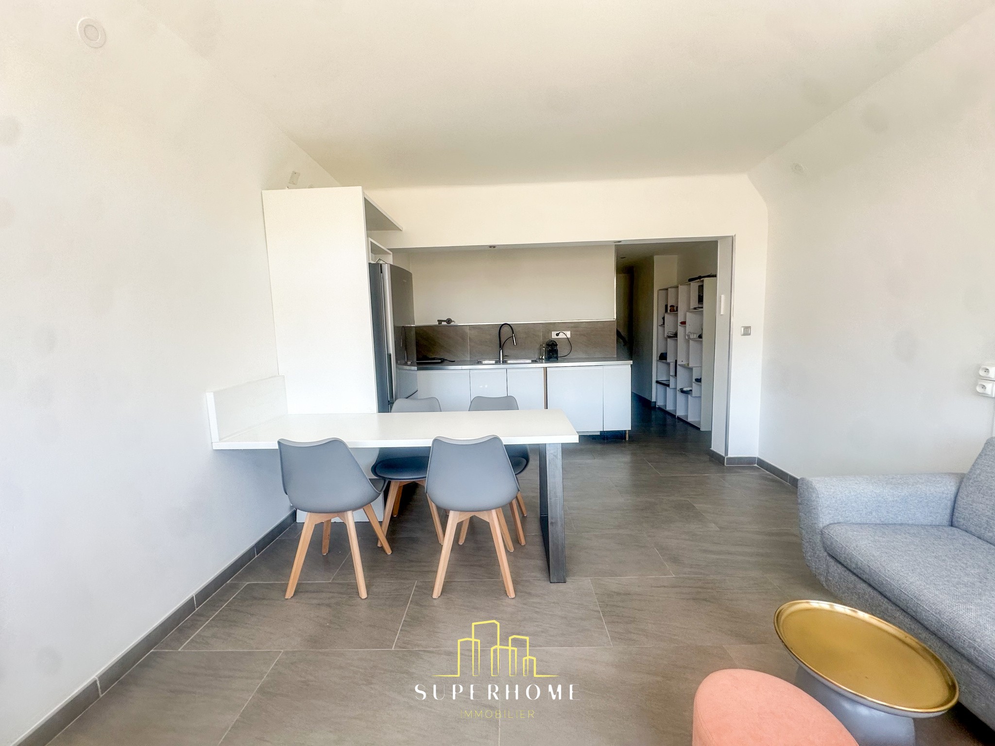 Vente Appartement à Marseille 6e arrondissement 3 pièces