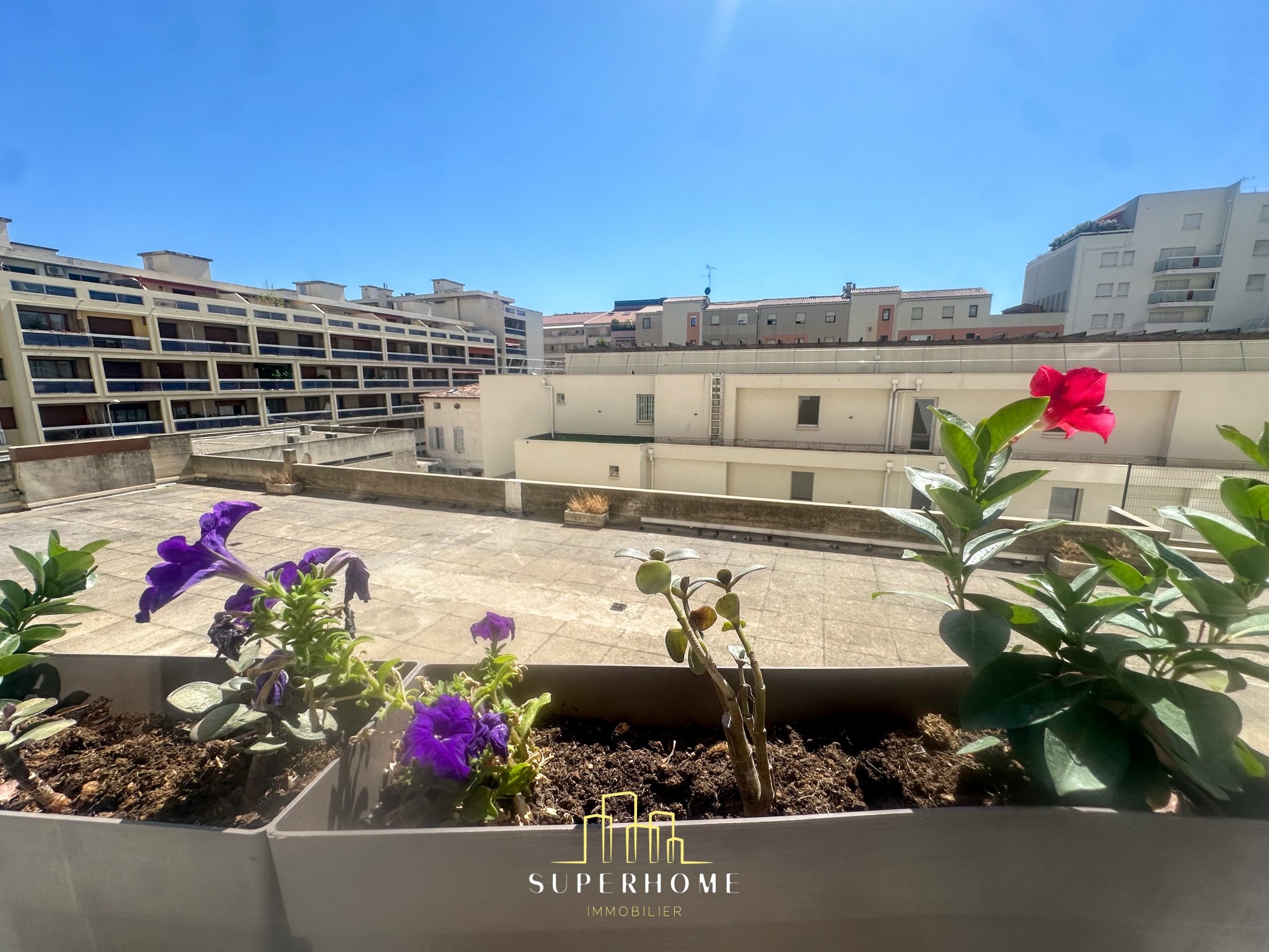 Vente Appartement à Marseille 6e arrondissement 3 pièces