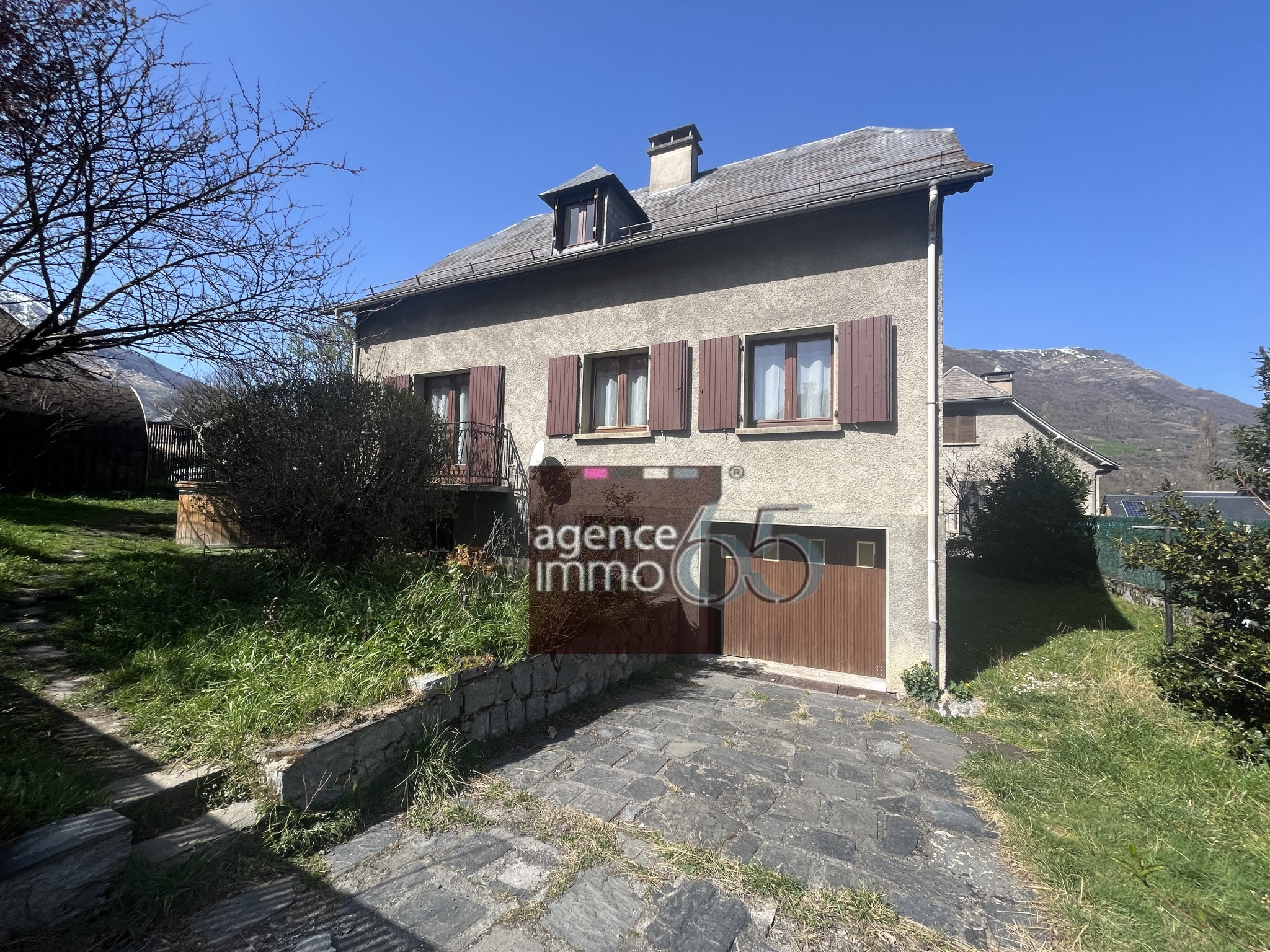 Vente Maison à Luz-Saint-Sauveur 8 pièces