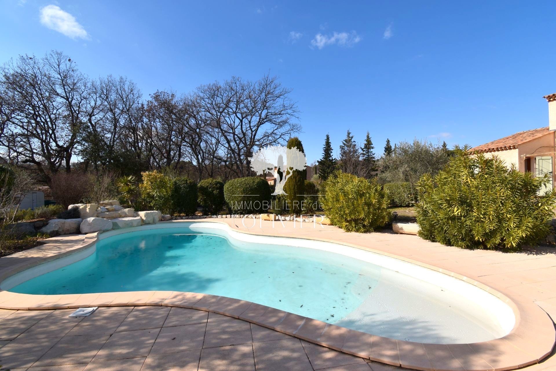 Vente Maison à Saint-Saturnin-lès-Apt 6 pièces