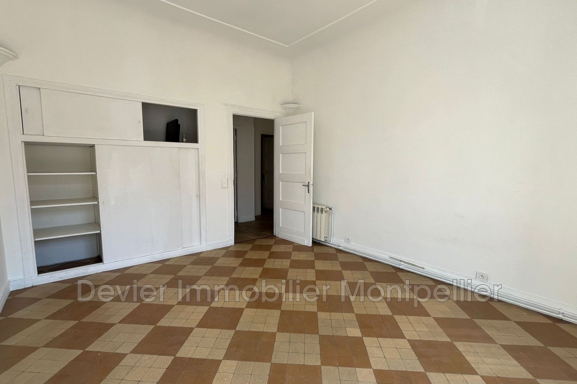 Location Appartement à Nîmes 5 pièces