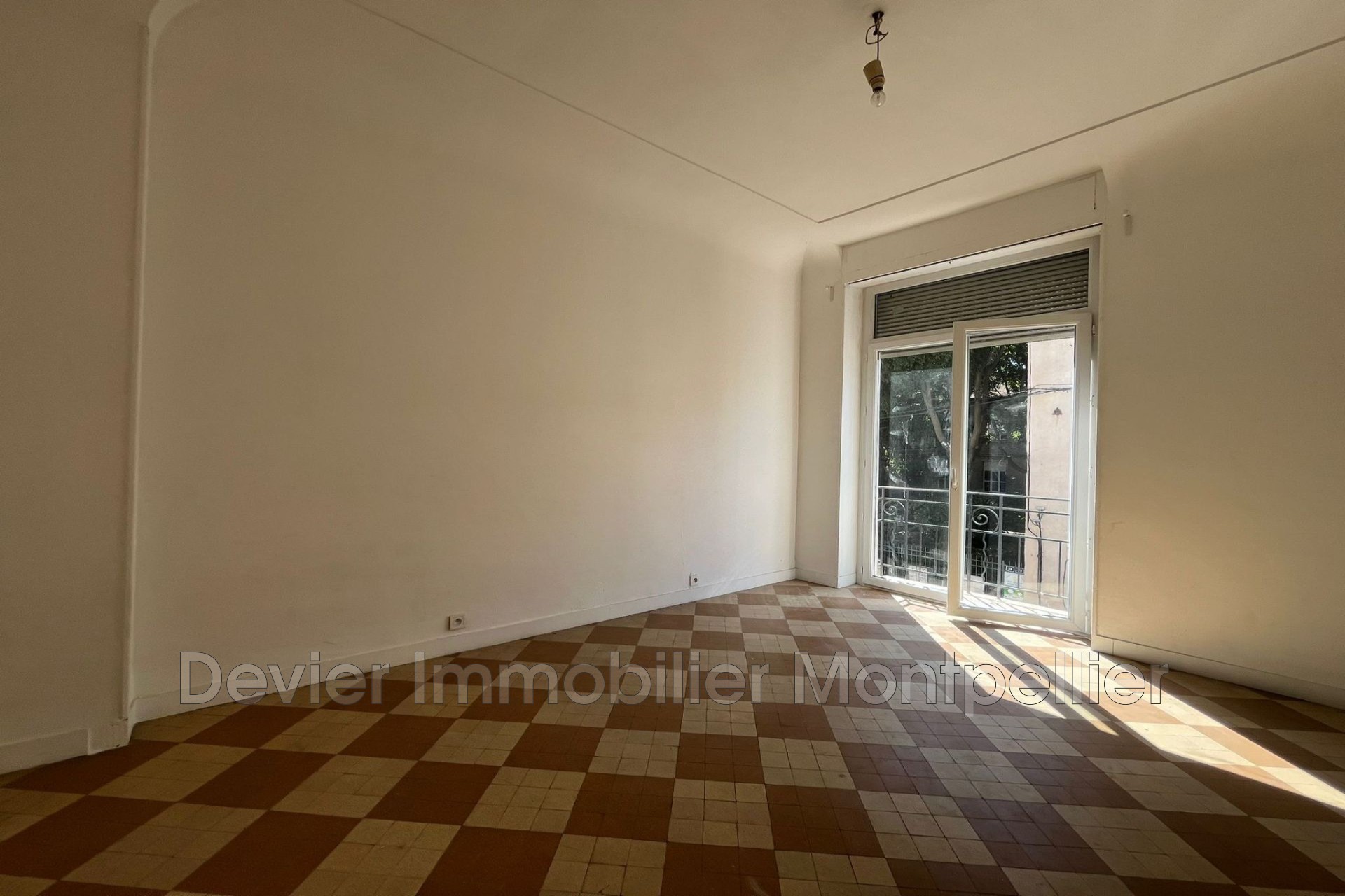 Location Appartement à Nîmes 5 pièces