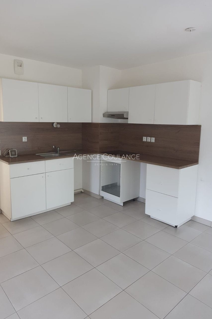 Location Appartement à Marseille 9e arrondissement 3 pièces