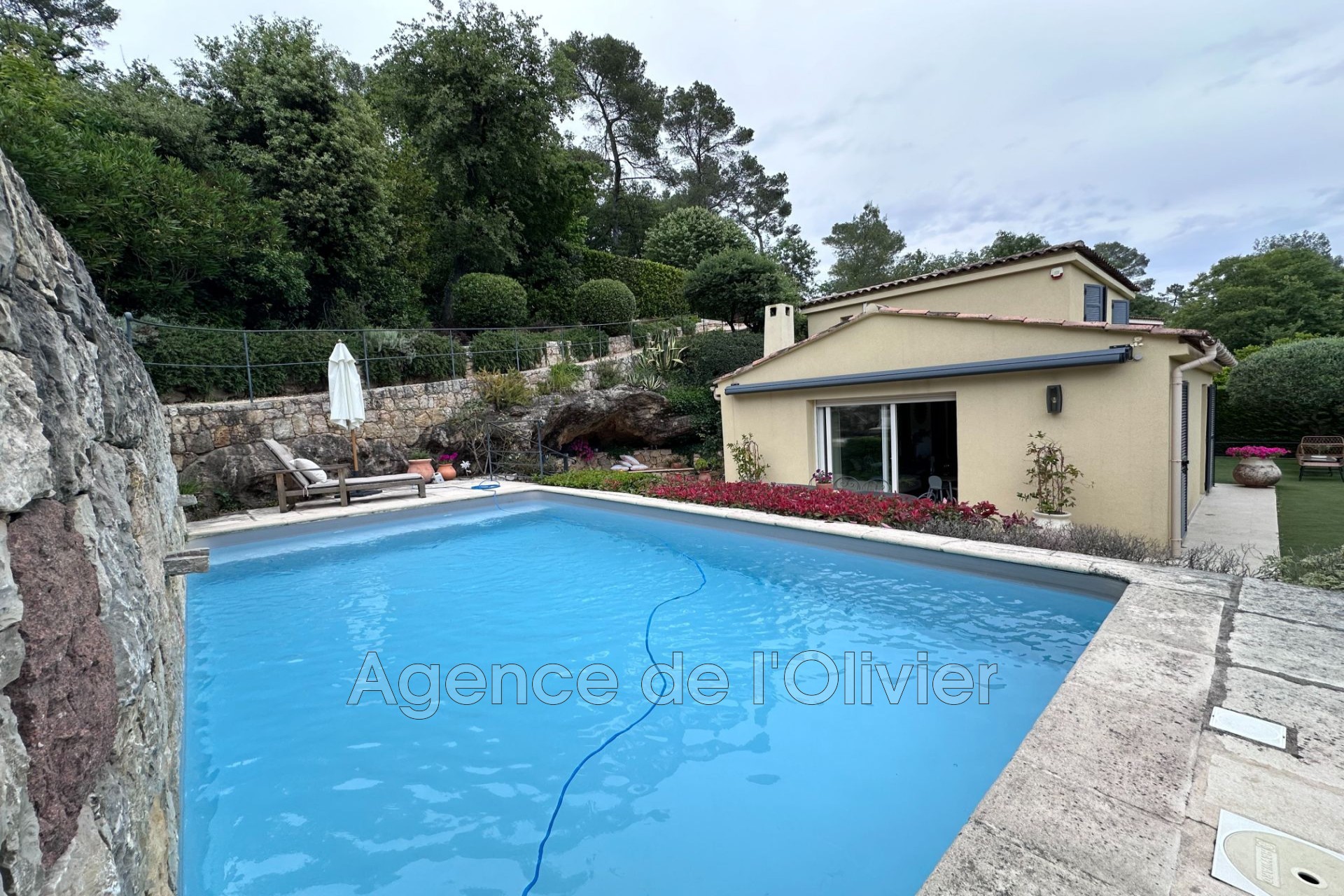 Vente Maison à Valbonne 0 pièce