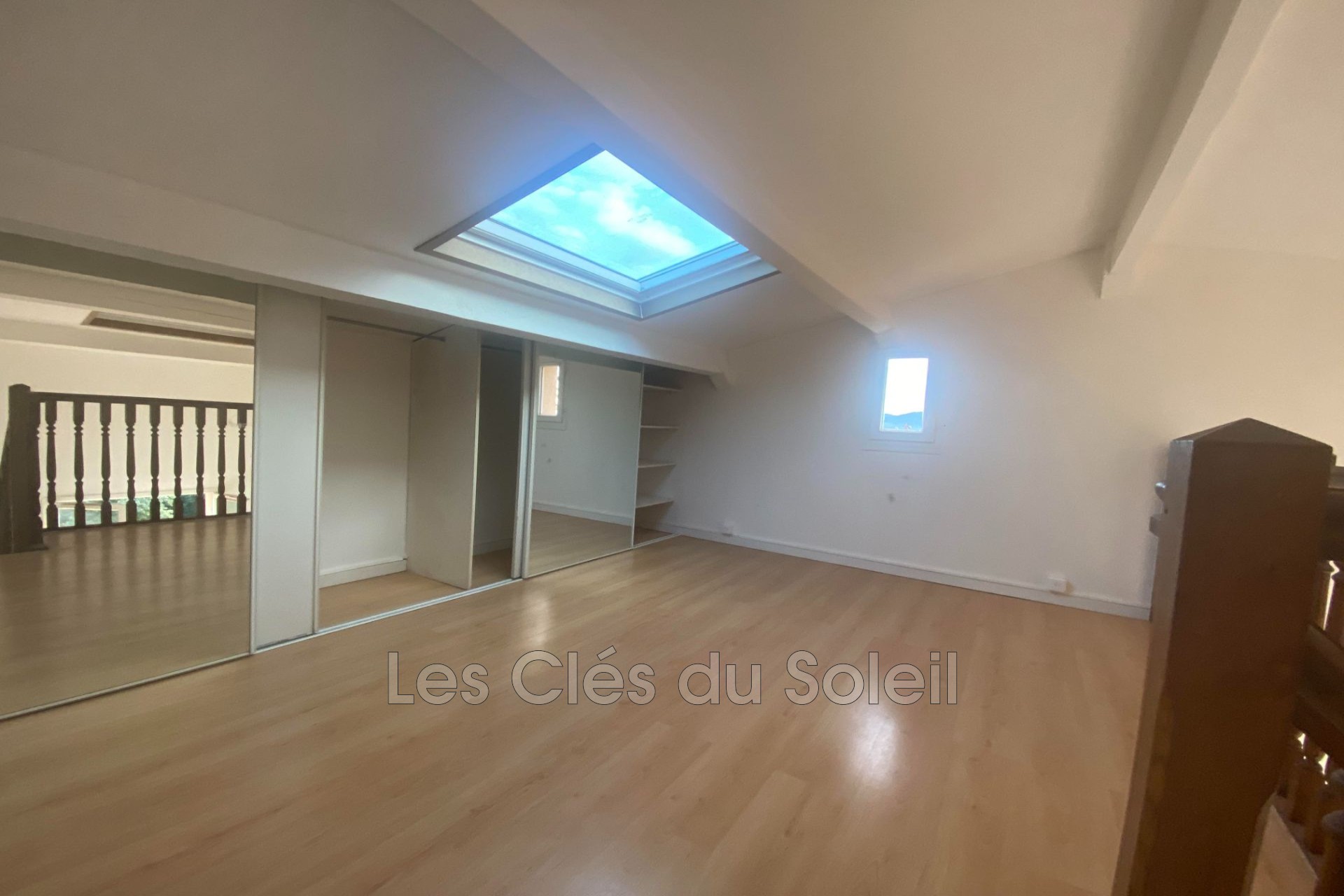 Location Appartement à Hyères 1 pièce