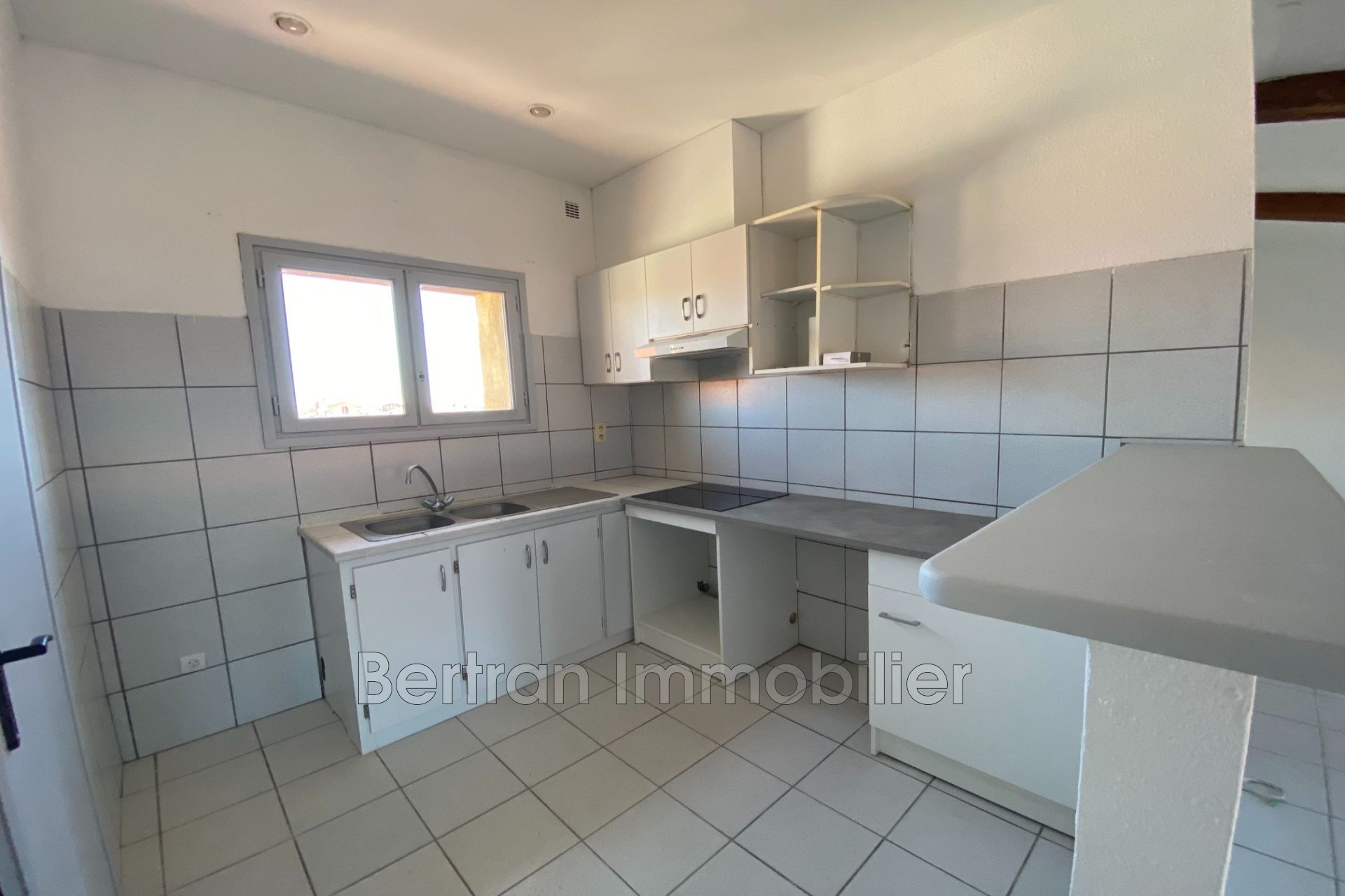 Location Appartement à Rivesaltes 3 pièces