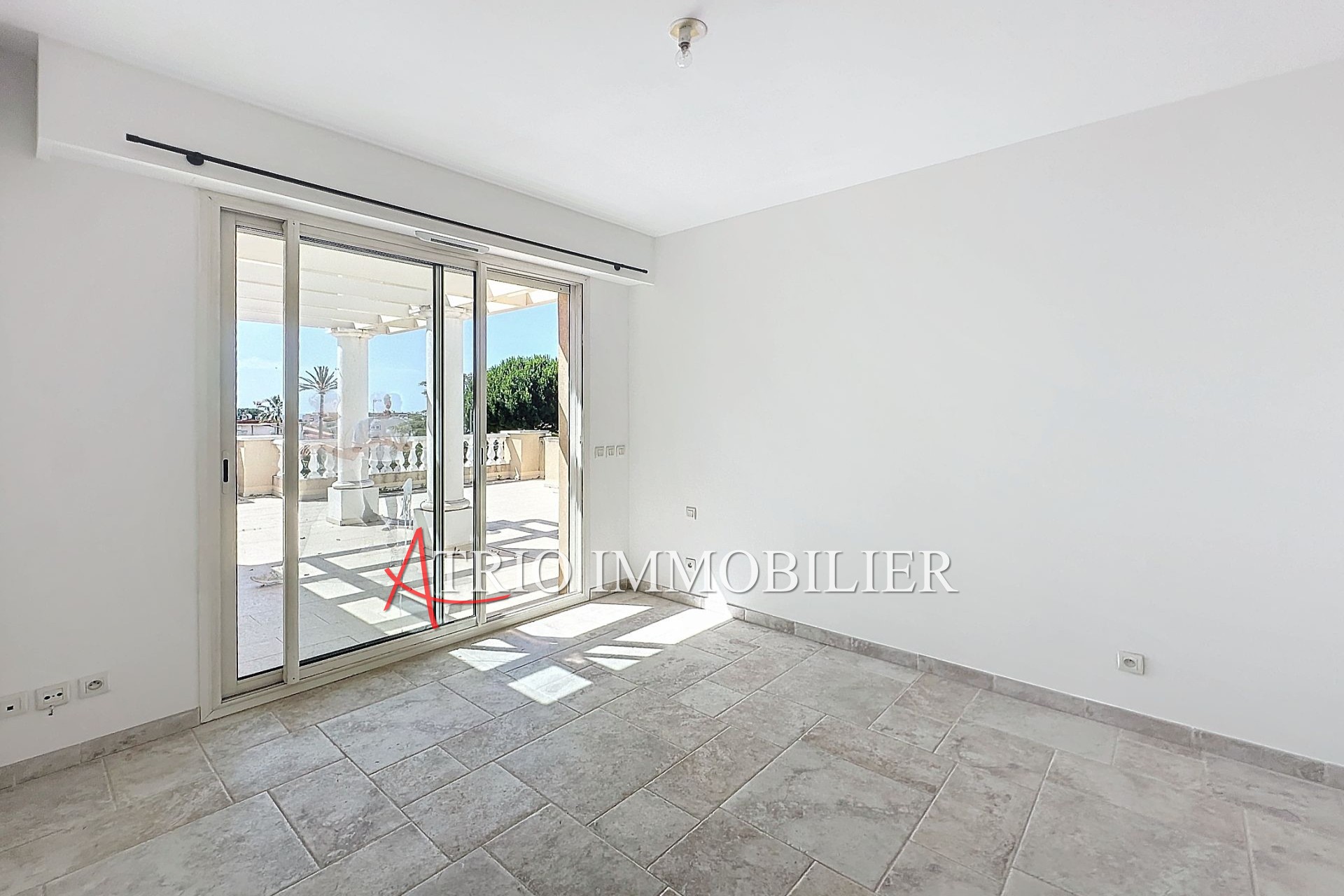 Location Appartement à Saint-Laurent-du-Var 4 pièces